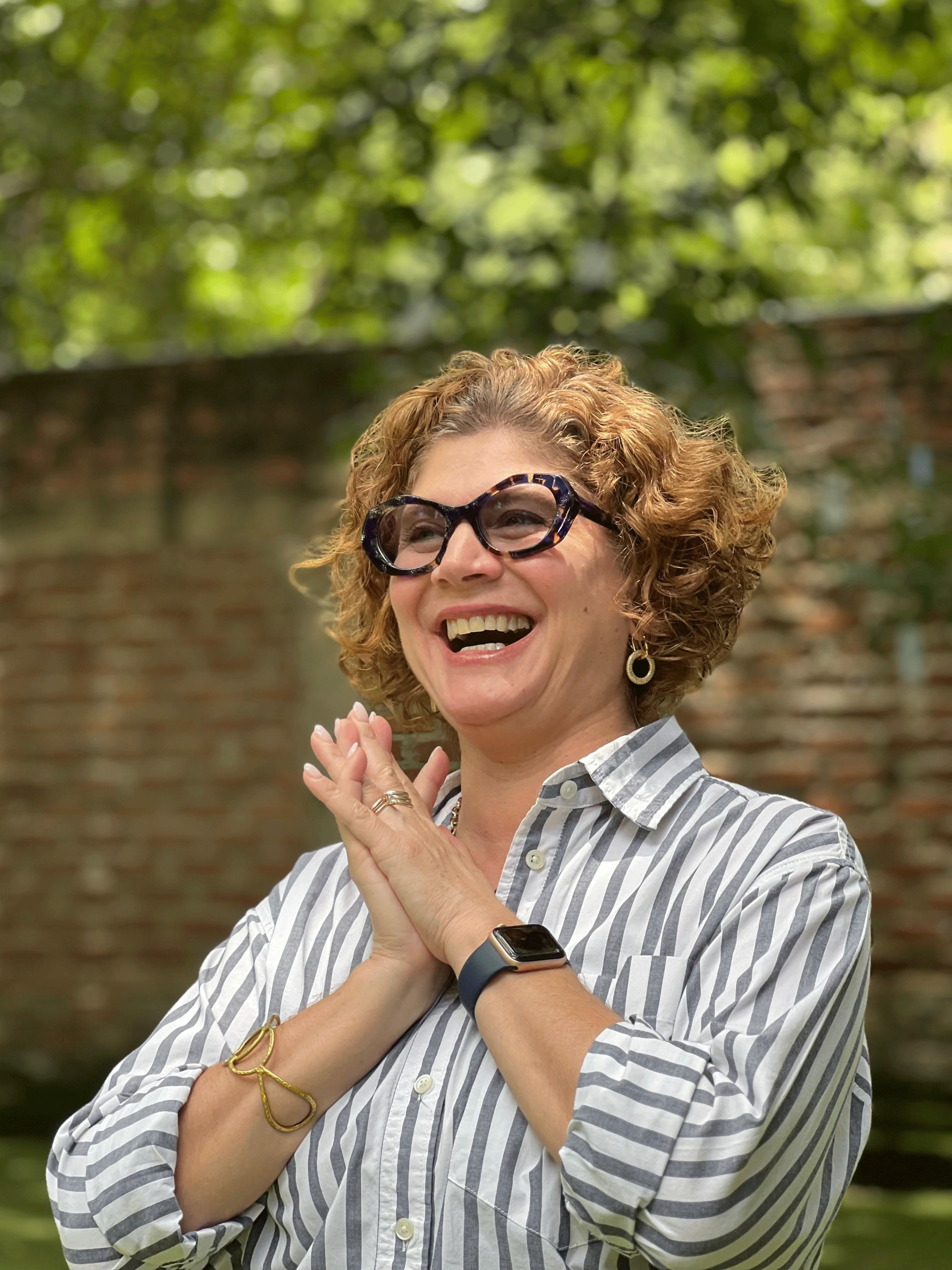 Mrs Alexa, English Castle's rector